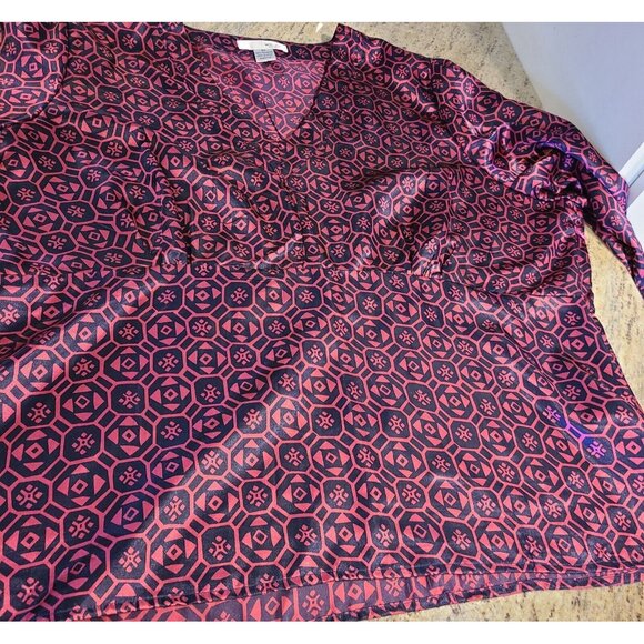 WD Ny Plus Size 3X Pink Blue Satin Silky Babydoll Empire Waist Geometric Blouse - Picture 6 of 13